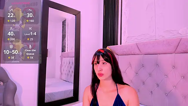 Snapshot of laurem-paulette chatting on October 4, 2025, 7:04 pm laurem-paulette online show from October 4, 2025, 7:04 pm