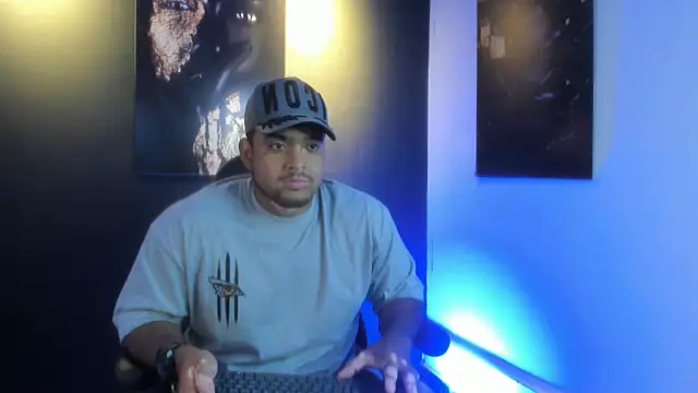 Big furry bear13 online show from October 15, 2025, 5:17 am