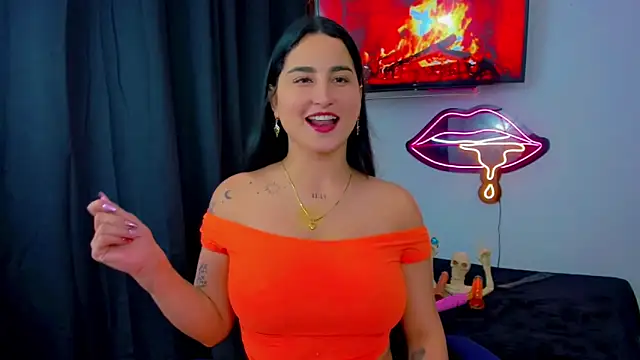 sunshine uwu22 online show from February 21, 2026, 6:43 pm