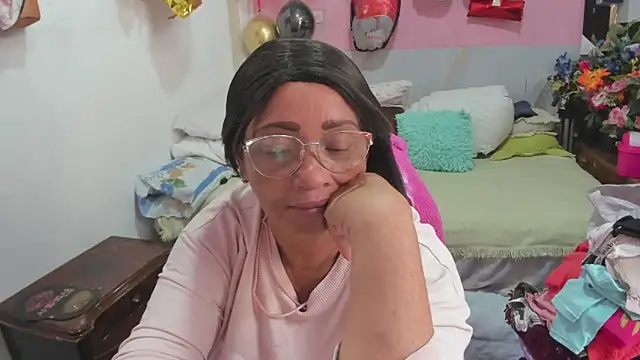 Mrs mommy  online show from March 23, 2026, 7:58 pm