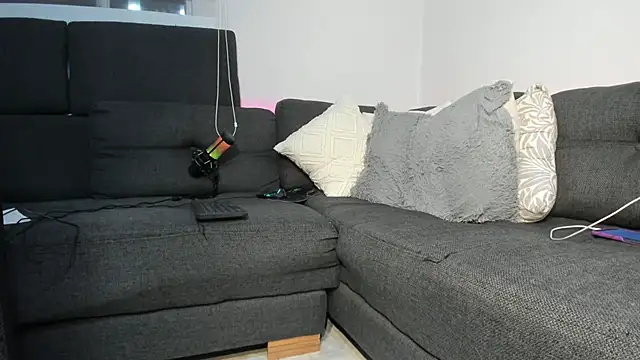 unicorn horny online show from February 9, 2026, 1:58 am