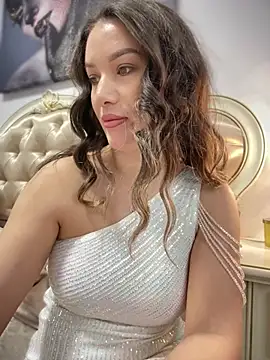 HotXMom online show from March 19, 2026, 7:41 am