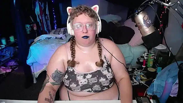 FatVeronica online show from January 11, 2025, 4:38 am