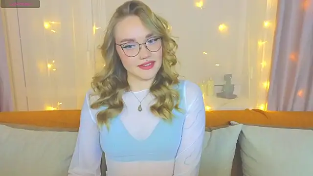 Aurora Golden1 online show from February 20, 2025, 3:30 pm