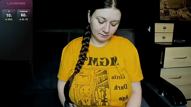 AlisaBacker online show from April 18, 2026, 7:18 pm