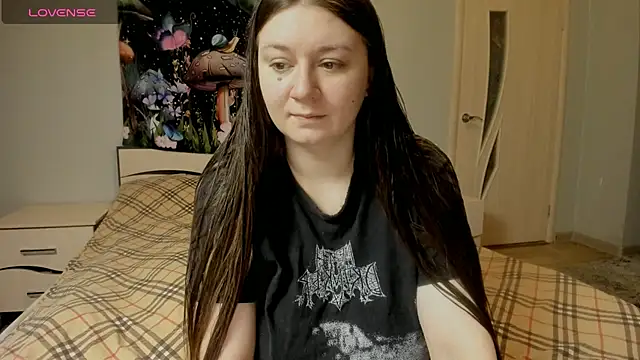 Snapshot of AlisaBacker chatting on December 21, 2025, 3:25 pm AlisaBacker online show from December 21, 2025, 3:25 pm