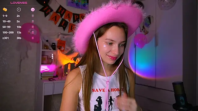 Snapshot of soffy__kisss chatting on November 9, 2025, 7:18 pm soffy kisss online show from November 9, 2025, 7:18 pm