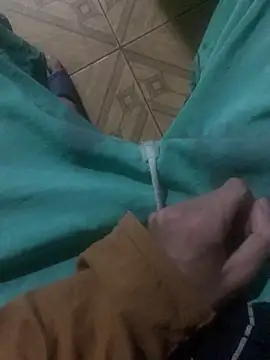 Snapshot of SOYMRX chatting on March 1, 2025, 5:09 am SOYMRX online show from March 1, 2025, 5:09 am