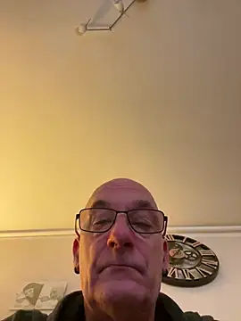 Snapshot of Sissy_Ambre chatting on February 17, 2025, 6:39 pm Sissy Ambre online show from February 17, 2025, 6:39 pm