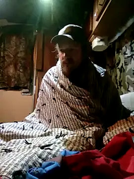 hothippie420 online show from November 12, 2025, 12:42 pm