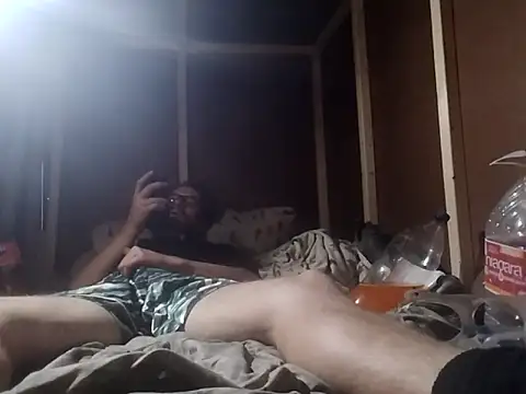 hothippie420 online show from May 15, 2026, 11:14 pm