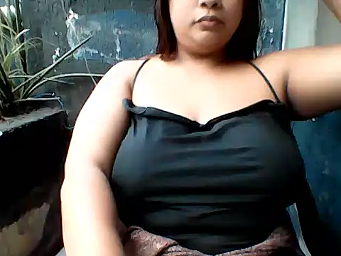 ArisaGonzalez online show from December 3, 2024, 7:28 pm