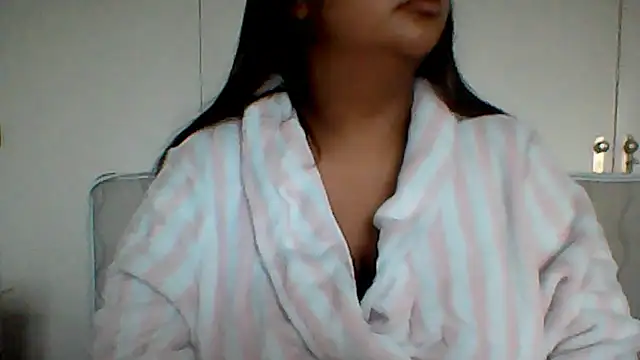 Snapshot of ArisaGonzalez chatting on February 11, 2026, 12:49 pm ArisaGonzalez online show from February 11, 2026, 12:49 pm