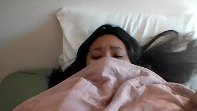 Snapshot of ArisaGonzalez chatting on January 18, 2026, 11:46 am ArisaGonzalez online show from January 18, 2026, 11:46 am