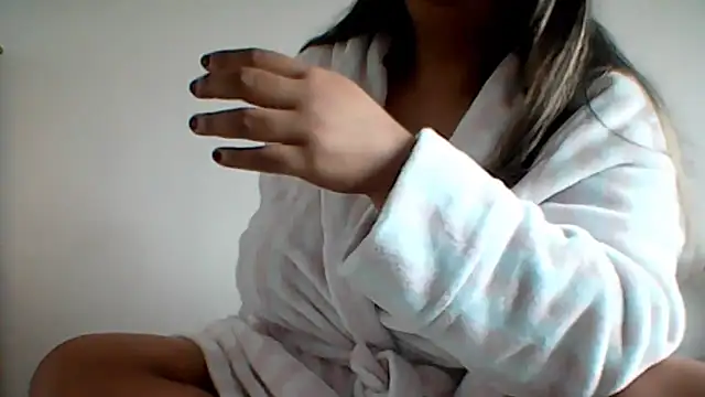 Snapshot of ArisaGonzalez chatting on February 2, 2026, 10:25 am ArisaGonzalez online show from February 2, 2026, 10:25 am