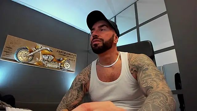 AronGrant online show from March 22, 2025, 8:51 am