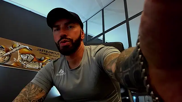 AronGrant online show from September 21, 2025, 9:25 am