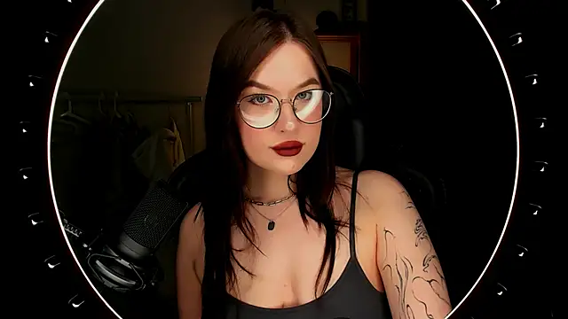 Snapshot of MyNameIsLilith chatting on October 25, 2025, 4:22 am MyNameIsLilith online show from October 25, 2025, 4:22 am