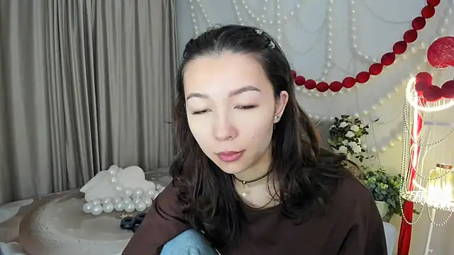 AgnieszkaBanana online show from April 16, 2026, 1:06 am