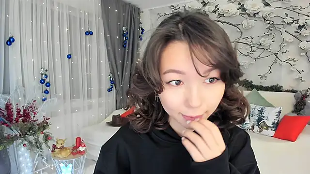 AgnieszkaBanana online show from December 18, 2025, 4:06 am