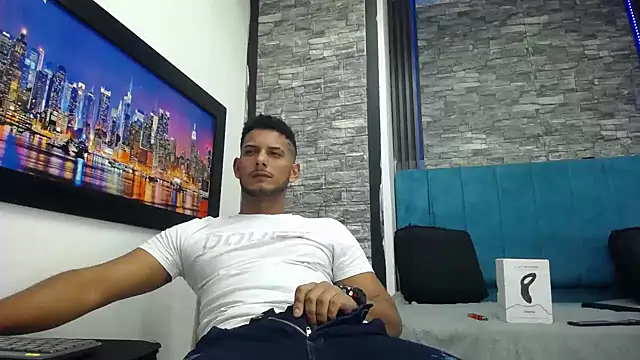 Snapshot of Chris_Dick23 chatting on February 3, 2026, 6:00 am Chris Dick23 online show from February 3, 2026, 6:00 am