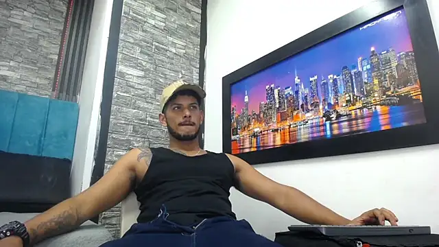 Snapshot of Chris_Dick23 chatting on February 1, 2026, 6:33 am Chris Dick23 online show from February 1, 2026, 6:33 am