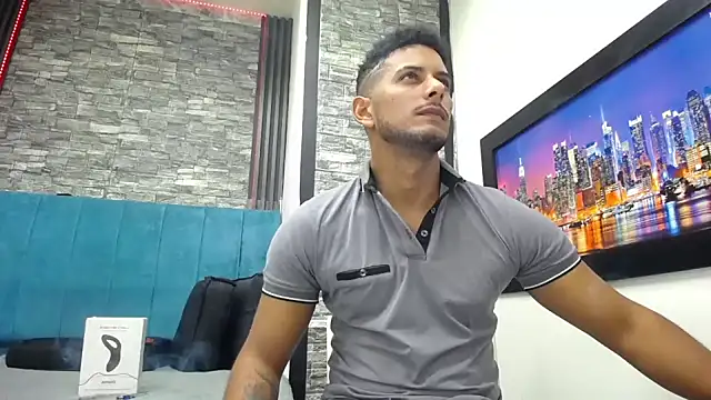 Snapshot of Chris_Dick23 chatting on February 5, 2026, 5:58 am Chris Dick23 online show from February 5, 2026, 5:58 am