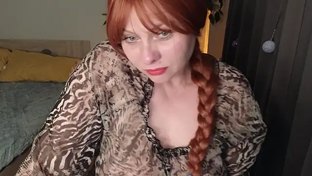 Snapshot of Gray_swann chatting on January 9, 2026, 1:40 pm Gray swann online show from January 9, 2026, 1:40 pm