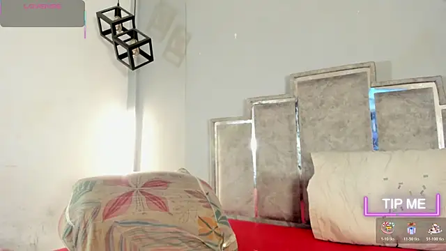 Snapshot of GabyyJones chatting on January 18, 2026, 11:46 am GabyyJones online show from January 18, 2026, 11:46 am