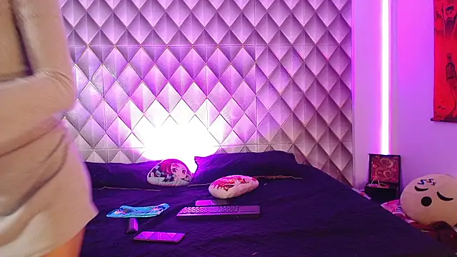 Snapshot of CoupleSwingerLatin chatting on January 7, 2026, 7:02 am CoupleSwingerLatin online show from January 7, 2026, 7:02 am