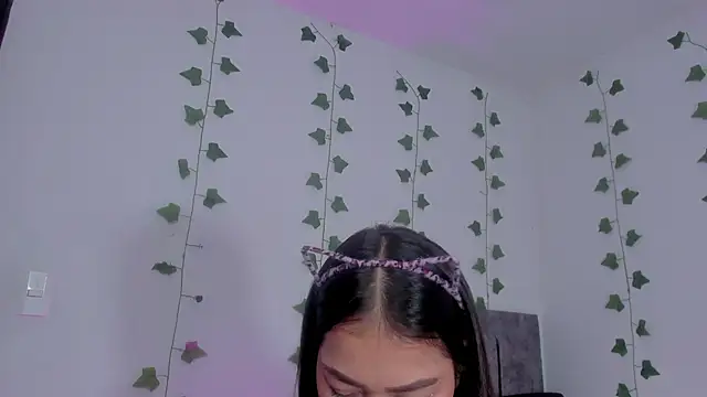 Snapshot of Miaa_Garcia chatting on June 13, 2026, 11:02 pm Miaa Garcia online show from June 13, 2026, 11:02 pm