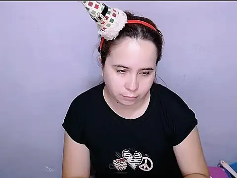 SubLayla01 online show from February 16, 2026, 6:17 pm