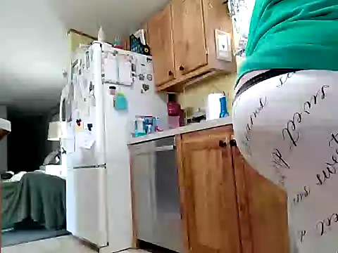 missthickness35 Pika online show from March 3, 2025, 6:03 pm