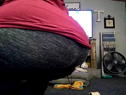 missthickness35 Pika online show from October 22, 2025, 7:30 am