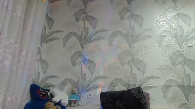 CamDiva113 online show from March 16, 2026, 3:48 pm