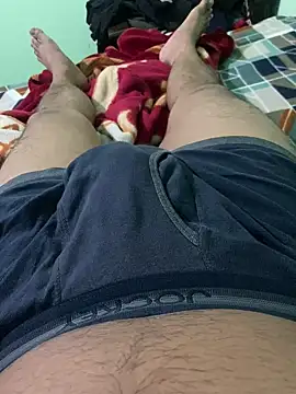 bebaboyes01 online show from March 20, 2025, 5:04 pm