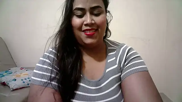 abril sexy04 online show from October 6, 2025, 3:02 pm