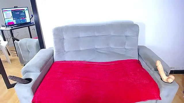 Snapshot of exotic_karmella chatting on January 17, 2026, 10:13 pm exotic karmella online show from January 17, 2026, 10:13 pm