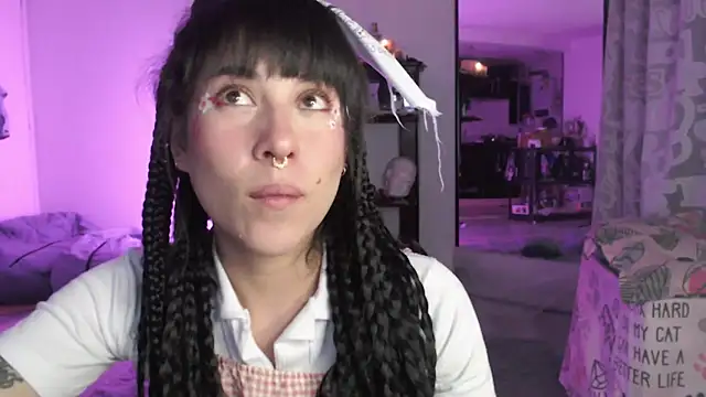 Snapshot of Hellen_dumont chatting on January 8, 2026, 2:39 am Hellen dumont online show from January 8, 2026, 2:39 am