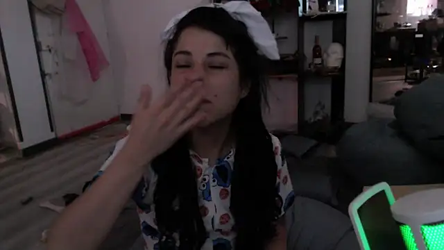 Snapshot of Hellen_dumont chatting on January 11, 2026, 2:13 pm Hellen dumont online show from January 11, 2026, 2:13 pm