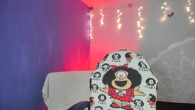 Snapshot of Hellen_dumont chatting on February 26, 2025, 2:19 am Hellen dumont online show from February 26, 2025, 2:19 am
