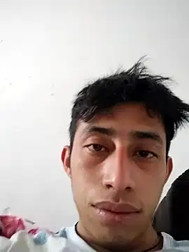Snapshot of Flaquito_pitudo chatting on March 12, 2025, 8:52 pm Flaquito pitudo online show from March 12, 2025, 8:52 pm