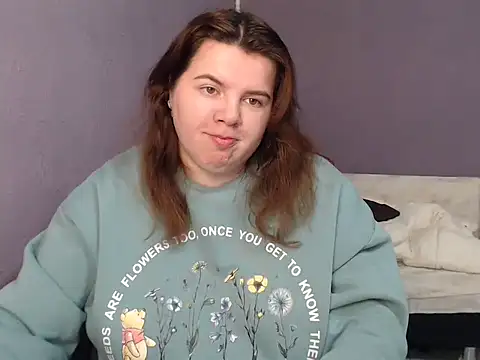 Snapshot of so_shy chatting on October 6, 2025, 6:36 am so shy online show from October 6, 2025, 6:36 am