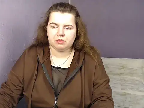 Snapshot of so_shy chatting on September 18, 2025, 6:38 am so shy online show from September 18, 2025, 6:38 am