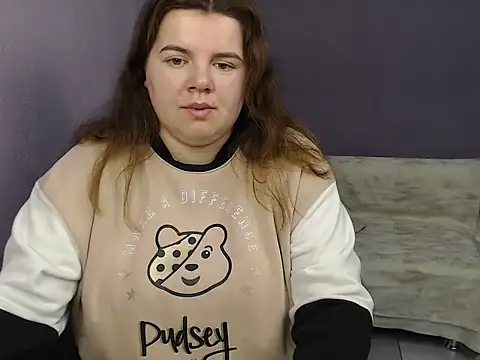 Snapshot of so_shy chatting on September 20, 2025, 6:29 am so shy online show from September 20, 2025, 6:29 am