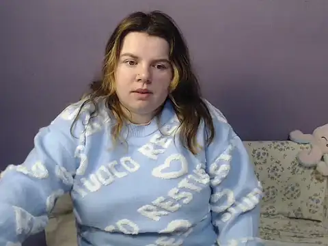 Snapshot of so_shy chatting on November 22, 2025, 7:29 am so shy online show from November 22, 2025, 7:29 am