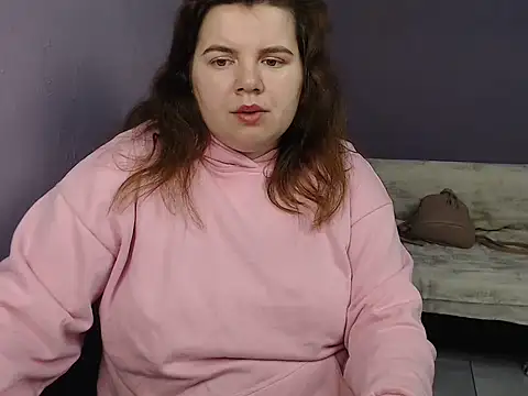 Snapshot of so_shy chatting on September 22, 2025, 5:57 am so shy online show from September 22, 2025, 5:57 am