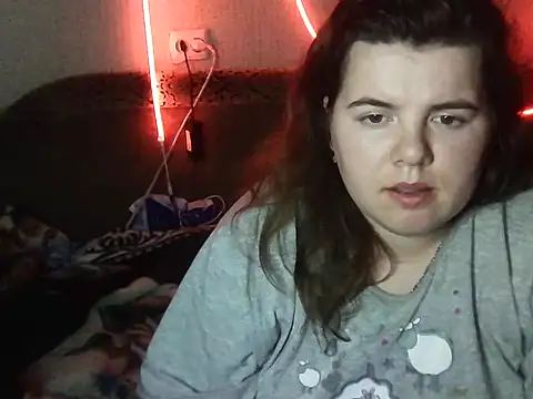 Snapshot of so_shy chatting on September 27, 2025, 6:47 pm so shy online show from September 27, 2025, 6:47 pm