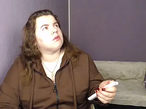 Snapshot of so_shy chatting on September 23, 2025, 6:20 am so shy online show from September 23, 2025, 6:20 am