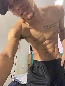 Snapshot of armanidrek chatting on October 27, 2025, 1:34 pm armanidrek online show from October 27, 2025, 1:34 pm